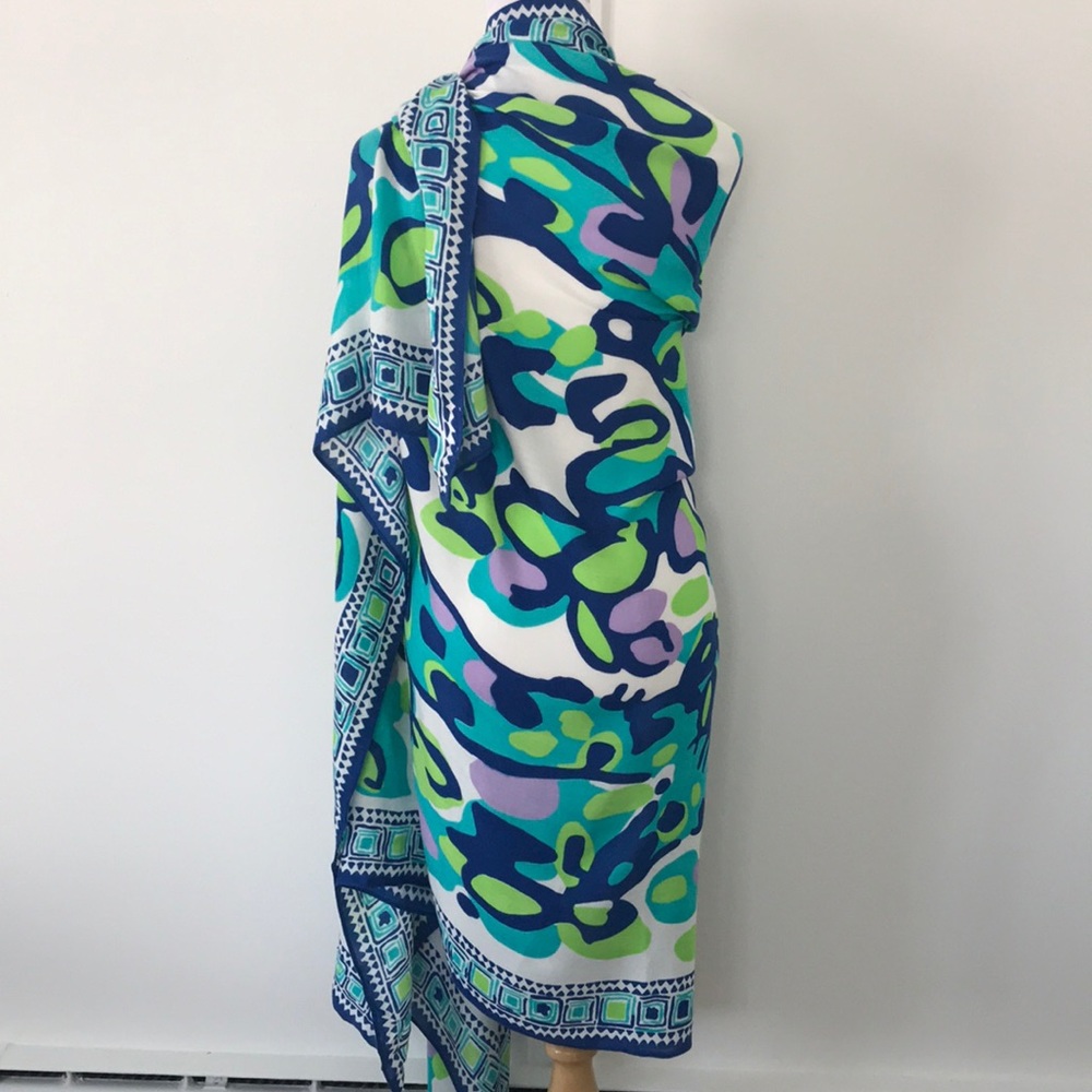 Lilly Pulitzer Blue and Green Scarf - Picture 3 of 6